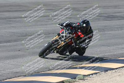 media/Oct-13-2025-Moto Forza (Mon) [[a66d839500]]/3-B Group/Session 2 (Bowl)/